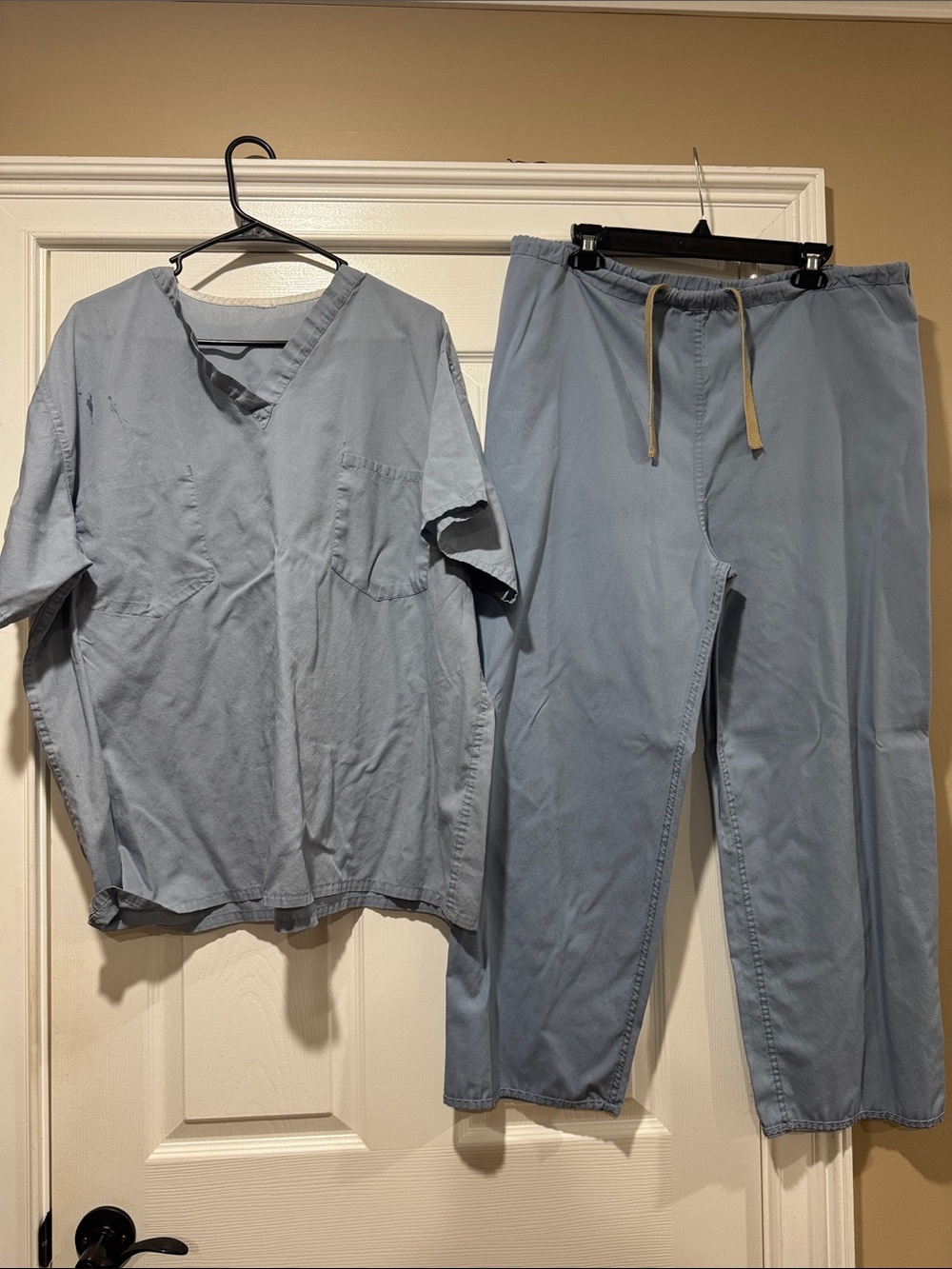 Light Blue Women's Scrub Top and Pants Set